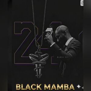 New Kobe Bryant Black Mamba Shimmering Pendant Necklace!  GREAT CHRISTMAS GIFT!!